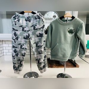 Kids headquarters sweatpants and sweatshirt toddler set